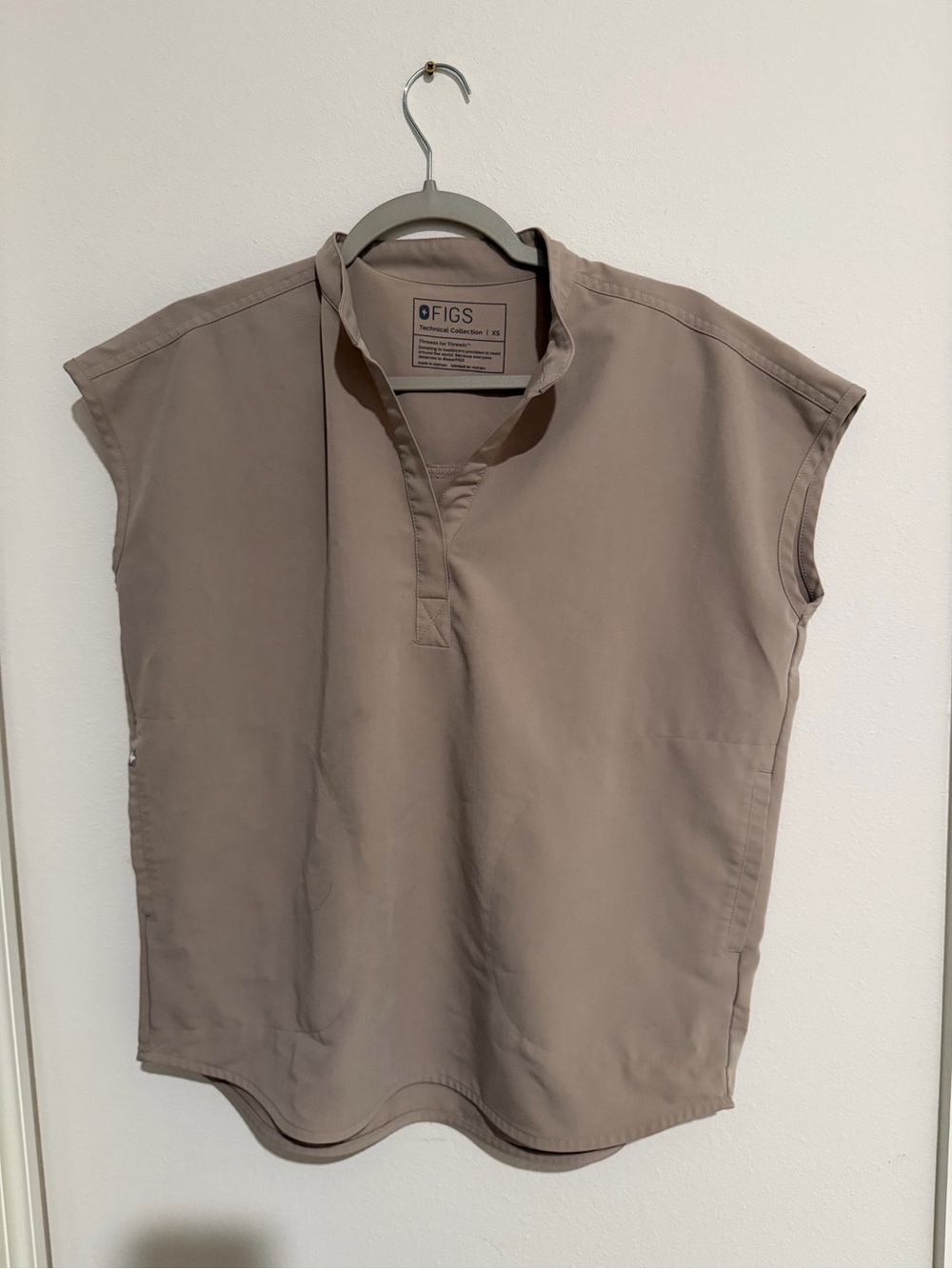 Figs Taupe Sleeveless V‑Neck Tunic